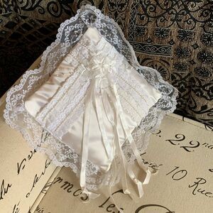 NWOT RAINBOW Room Wedding Ring Bearer Pillow